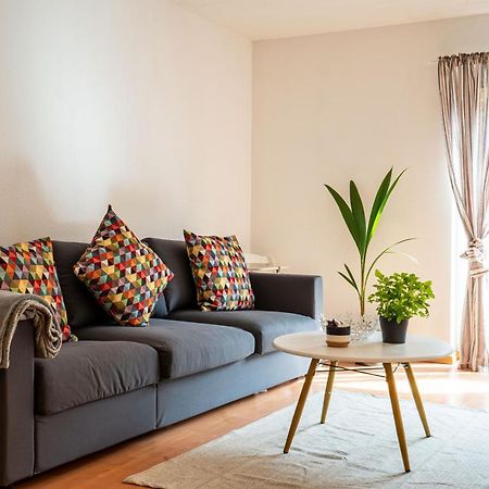 Grosse Louise In Der Neustadt Fuer Familien & Kinder Дрезден Екстериор снимка